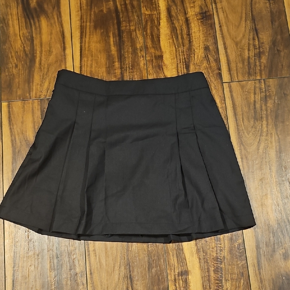 HALARA Black Circle Mini Skirt
